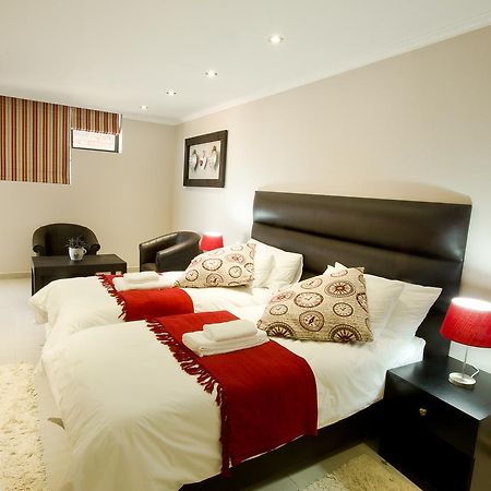Cavallo Guesthouse Уиндхоек Екстериор снимка